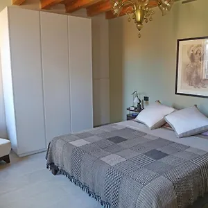 Apartment Shuttered Dreams Venice, Murano